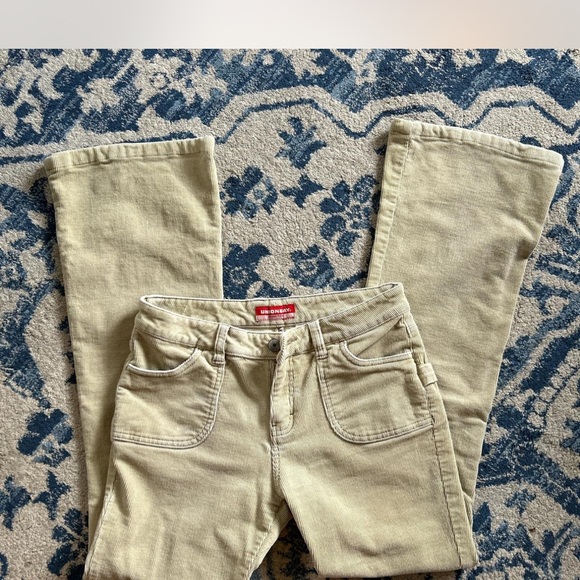 UNIONBAY Denim - UNIONBAY Cream Corduroy Pants